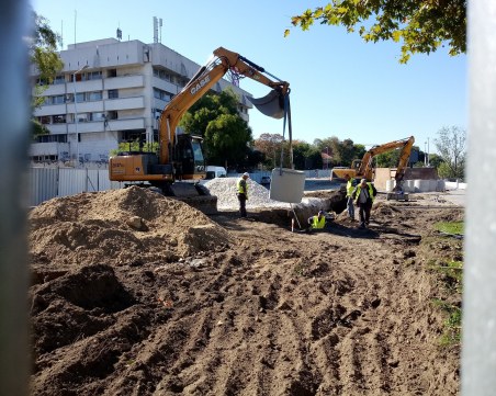 Граждани с отворено писмо до Борисов, настояват да спре пробива на Водната палата