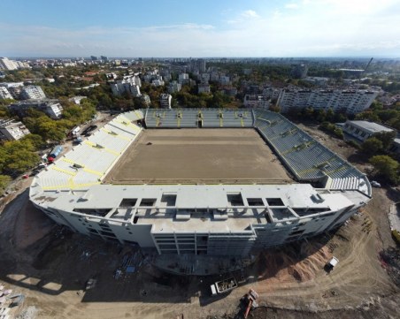 Общината взима 24 млн. лева от банка за Колежа и Лаута,  изплаща  го до 2037 година