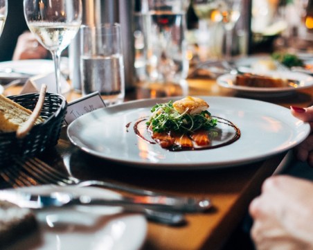 Ресторант иска по 1 евро от клиентите си, за да покрие сметките си за ток и газ