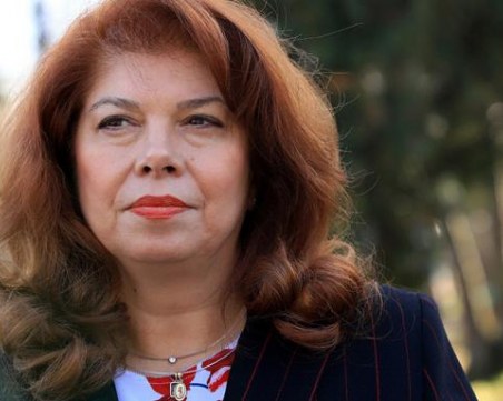 Йотова: Обещания от трибуната много, но с действията им - думите се изпариха