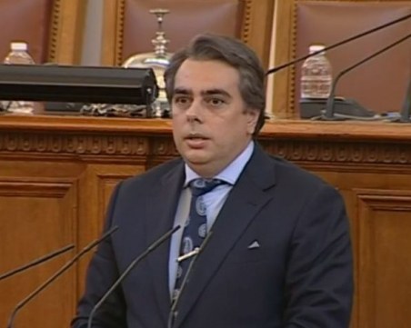 Асен Василев: Избрахме само една фасада! Това, което се случва е срам