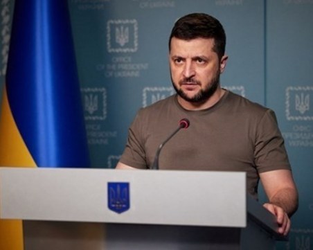 Володимир Зеленски: Русия умишлено забавя 150 кораба със зърно