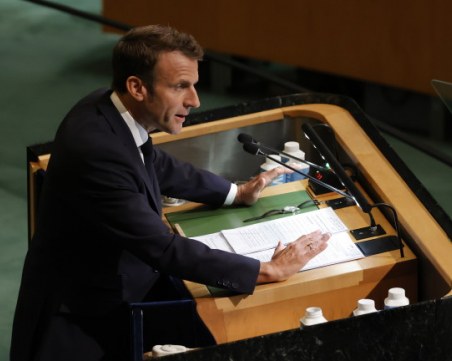 Макрон: Украинците ще решат кога мирът е възможен