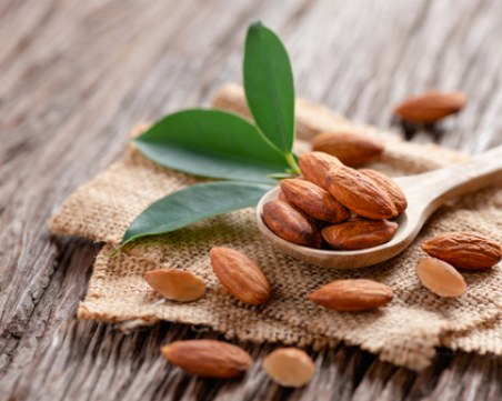 С какво са най-полезни за здравето бадемите?
