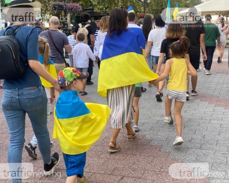 ЕК даде на България близо 40 мил. евро за храна и настаняване на украински бежанци