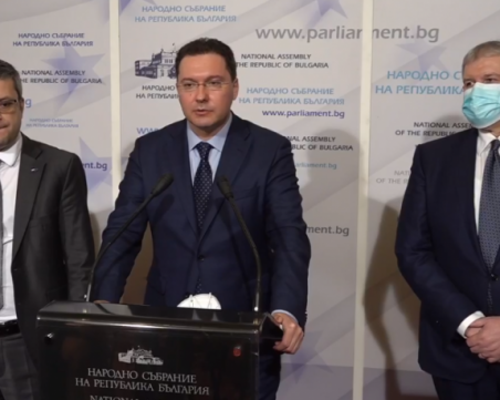 Митов: Асен Василев ни води натам, че трябва да вземем 45 млрд. лв дълг