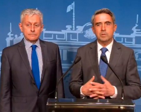 Плевнелиев:  Евроатлантическите партии са дълбоко разделени