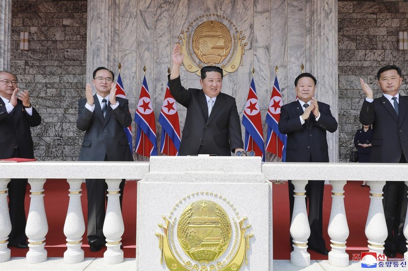 Северна и Южна Корея размениха изстрели