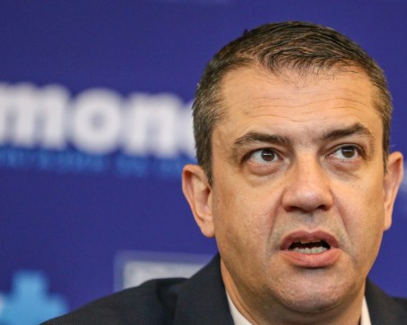 Ботев поиска оставката на Виктор Кашай