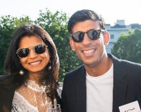 Съпругата на новия премиер на Великобритания е по-богата от краля