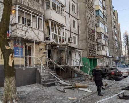 Седем жертви при руски обстрел в Донецка област