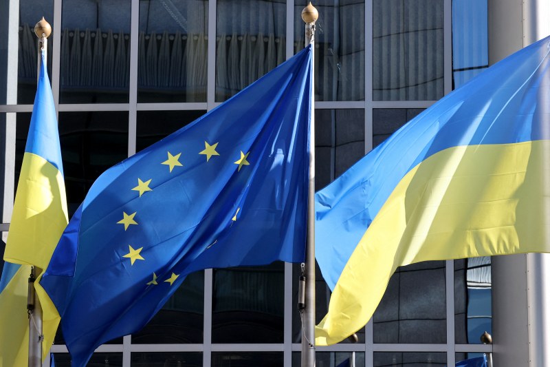ЕС със спешна помощ за Украйна от 1 млрд. евро