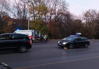 Джип отнесе моторист в София  Инцидентът е станал на бул Сливница в