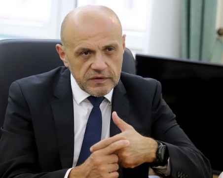 Дончев: През 2023 г. със сегашния бюджет няма как да живеем