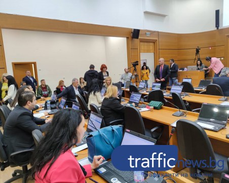 ГЕРБ и ДБ поискаха окончателно спиране на пробива на Водната палата, решава се измежду четири предложения