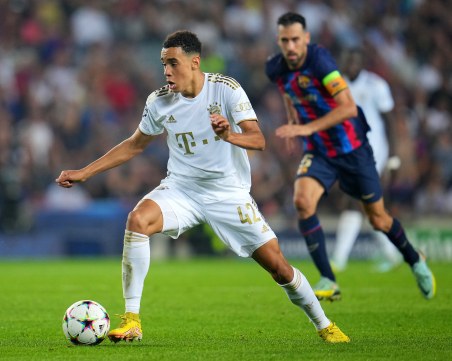 Барселона пак отпадна в групите на ШЛ, Ливърпул без проблем в Амстердам