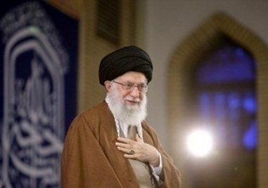 Върховният лидер на Иран обеща да отмъсти на онези които