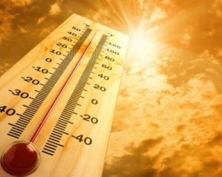 Лято в края на октомври! 30-градусови жеги във Франция и Испания