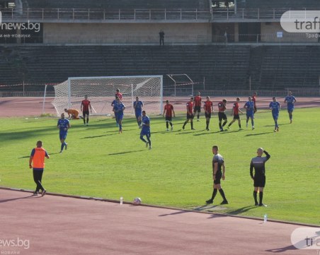 Спартак бие със 7:0