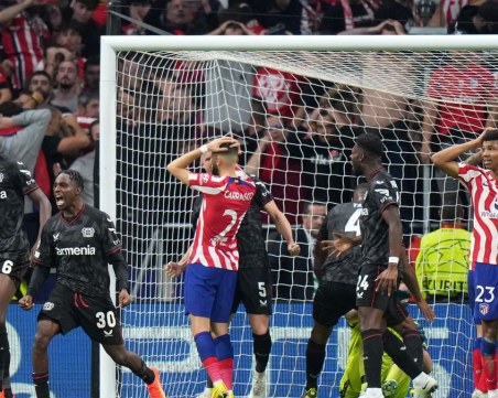 Уникална драма в Мадрид, Атлетико изпусна дузпа след края на мача и отпадна