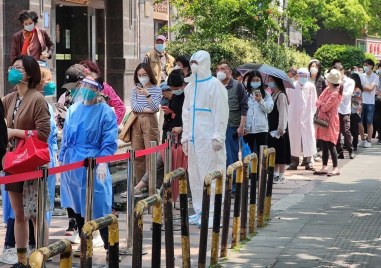 Властите в Шанхай наредиха масово тестване на 1 3 милиона жители