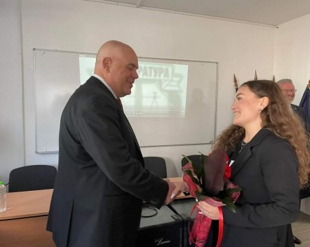 Иван Гешев се срещна с пловдивски ученици