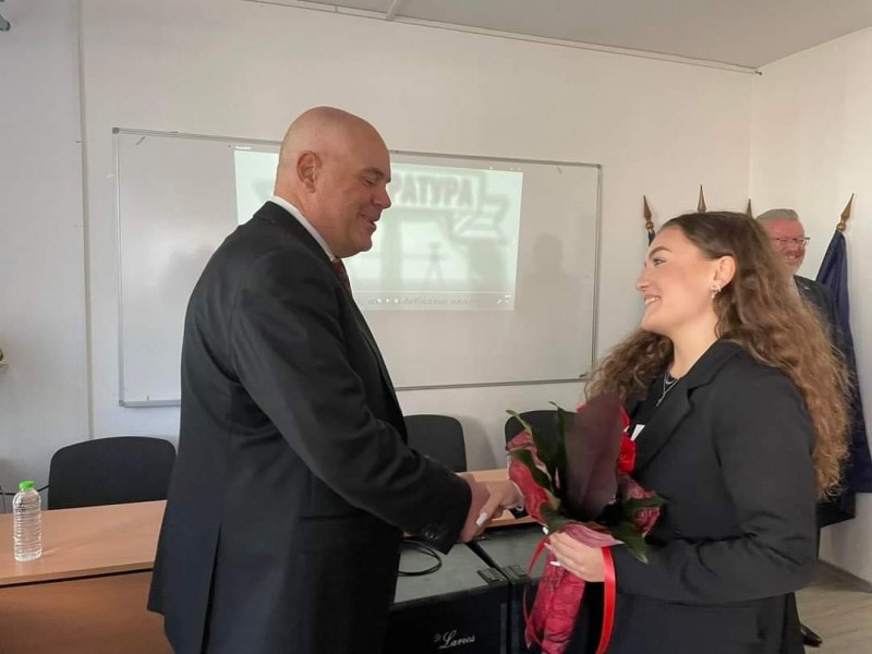 Иван Гешев се срещна с пловдивски ученици