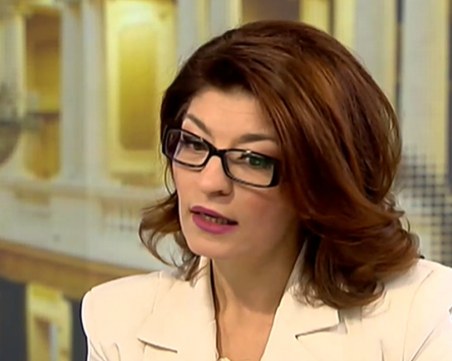 Десислава Атанасова: Вероятно Бойко Борисов няма да е номинация за премиер