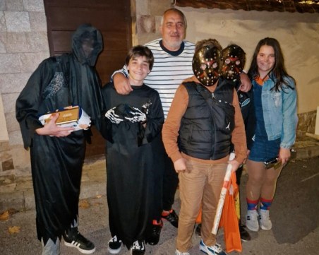 Бойко Борисов на Хелоуин: И без пакости!