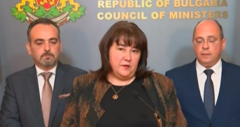 Министърът на финансите: Всички компенсации за бизнеса ще продължат