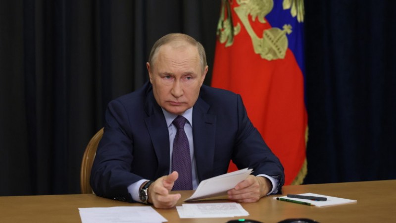 Путин посрещна лидерите на Армения и Азербайджан, посредничи за мирна сделка