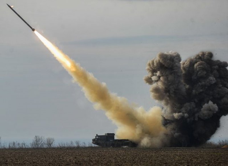Руска ракета падна в молдовското село Наславча тази сутрин, след