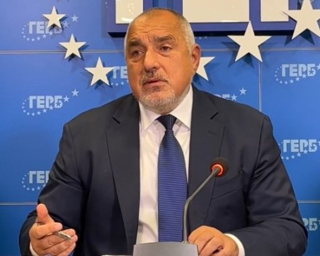 Бойко Борисов посъветва Севделина Арнаудова да съди Кирил Петков и Асен Василев