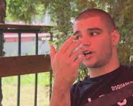 Обратно зад решетките: Прокурорският син, обвинен в побой, се връща в ареста