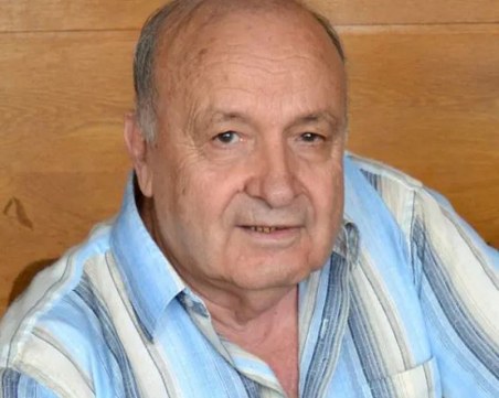 Петър Анастасов събра в книга 80 стихотворения за 80-тия си юбилей