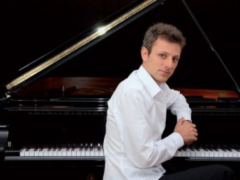 Френски пианист свири произведения на Скрябин, Санкан, Белини и Равел в Пловдив