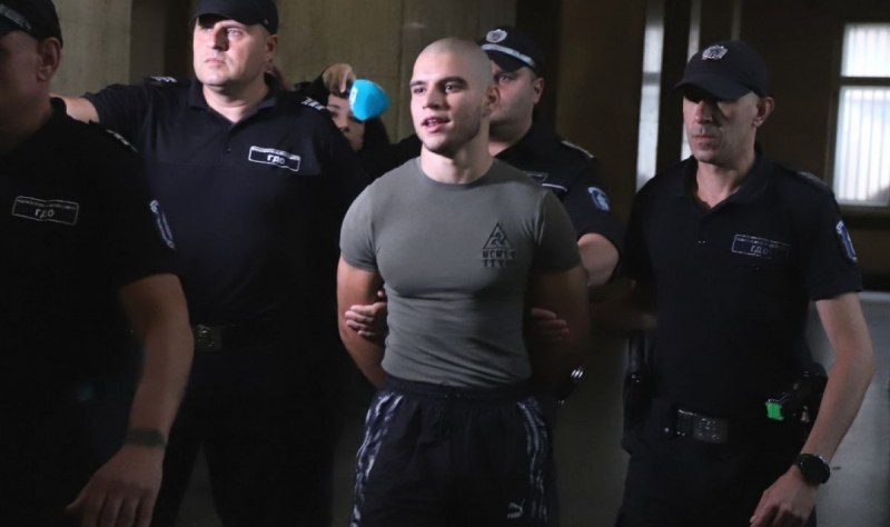 Прокуратурата иска