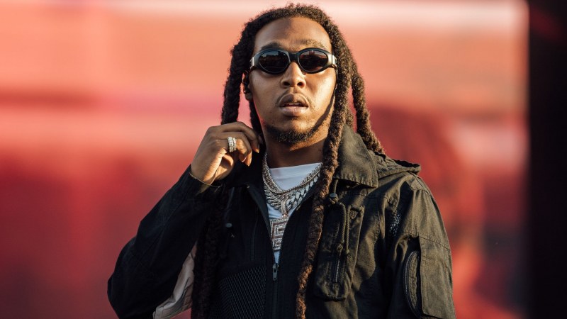 Рапърът TakeOff е бил убит от заблуден куршум, това съобщиха