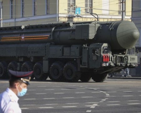 САЩ с обвинения към Северна Корея, че изпраща оръжия на Русия