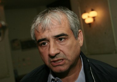 Футболният мениджър Лъчезар Танев е фаворит на Левски за президент