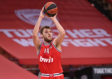 Александър Везенков записа личен рекорд в Евролигата по баскетбол но