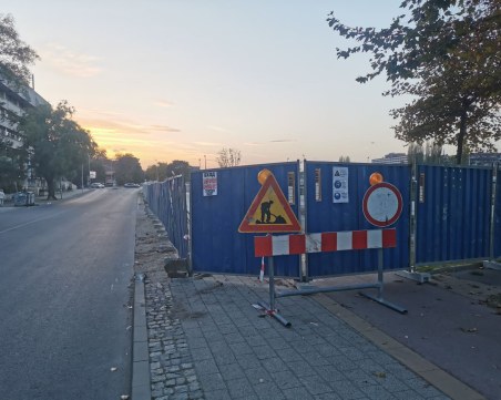 Пловдивчани настояват за махането на огражденията до Водната палата