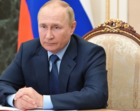 Путин одобри евакуацията на окупирания Херсон