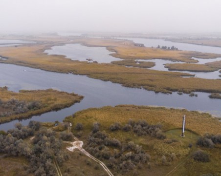 Украински обстрел удари язовир Нова Каховка