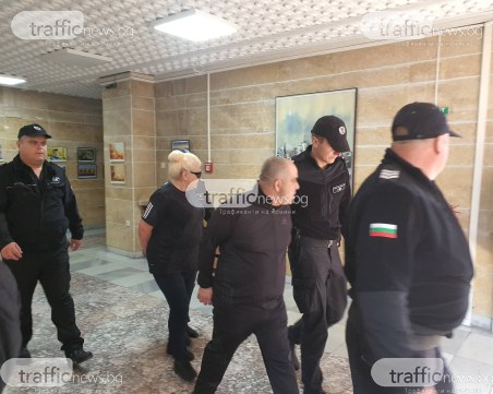 Черната вдовица и съучастникът ѝ прали милиони, за да спасяват болница