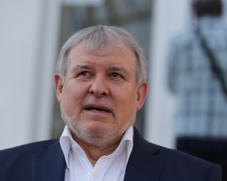 Румен Христов: По-скоро предстоят избори, отколкото правителство