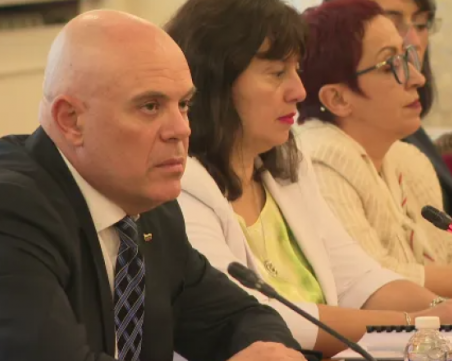 Гешев поиска имунитета на депутат от 48-ото Народно събрание