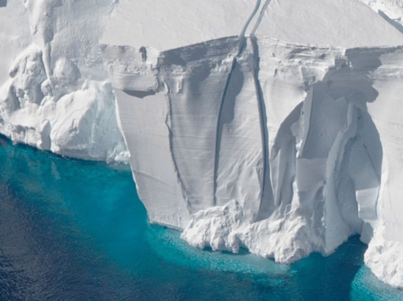 Големите ледниците ще изчезнат до 2050