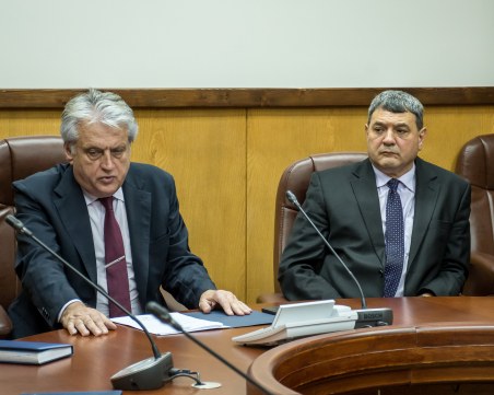 ГЕРБ поискаха оставката и на главният секретар на МВР