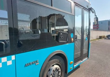 Автобус на градския транспорт в Пловдив движещ се по линия